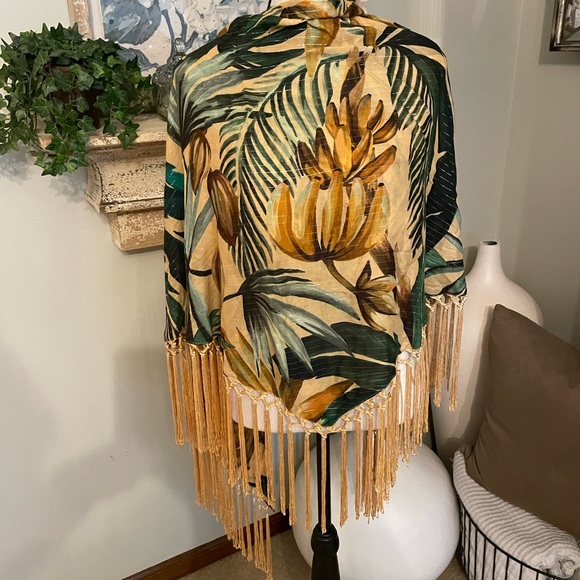 Farm Rio Tropical Fringe Sarong Wrap - Picture 4 of 5